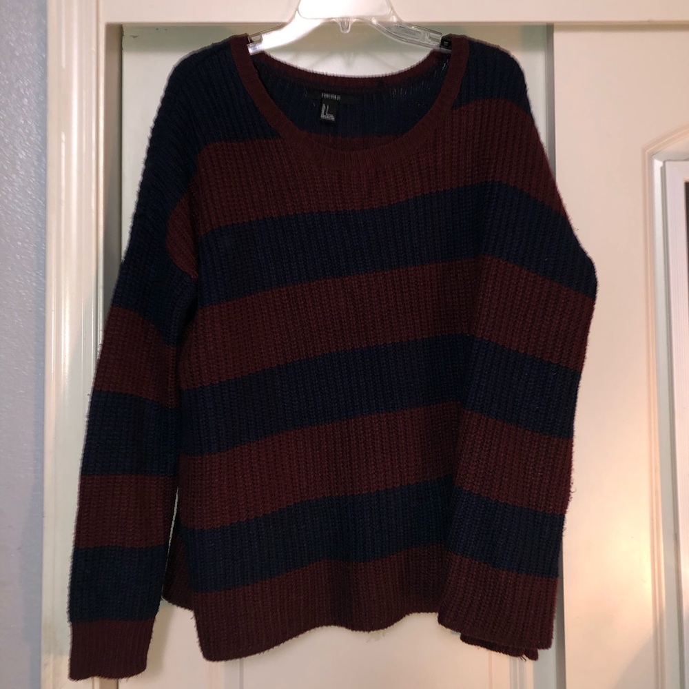 Pullover sweater